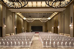 Crowne Plaza Qingdao Oriental Movie Metropolis by IHG