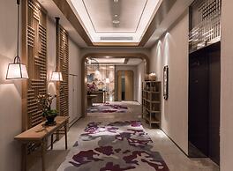 Crowne Plaza Qingdao Oriental Movie Metropolis by IHG