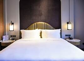 Crowne Plaza Qingdao Oriental Movie Metropolis by IHG