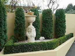 Tuscany Gardens Motor Lodge