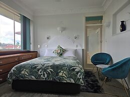 Pure Motel
