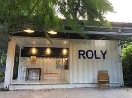 Roly Airport Residence