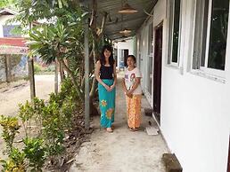 Roly Airport Residence