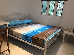 Roly Airport Residence