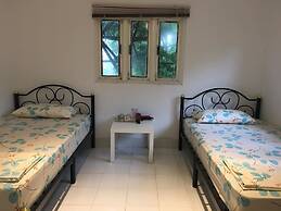 Roly Airport Residence