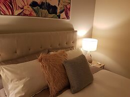 Healesville House - Fig Tree House