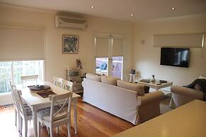 Healesville House - Fig Tree House