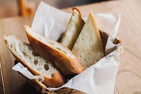 Taketa station hostel cue