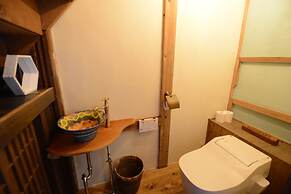 Taketa station hostel cue