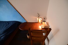 Taketa station hostel cue