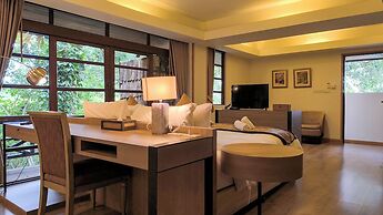 Issara Boutique Winery Hotel