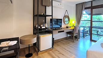 Issara Boutique Winery Hotel