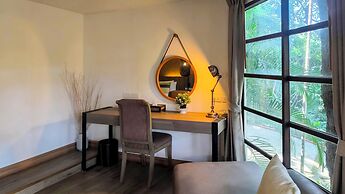 Issara Boutique Winery Hotel