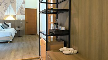 Issara Boutique Winery Hotel