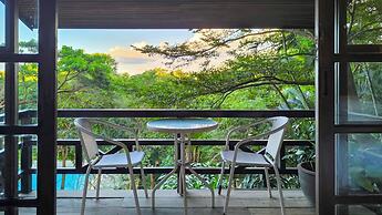 Issara Boutique Winery Hotel