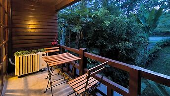 Issara Boutique Winery Hotel