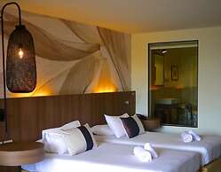 Issara Boutique Winery Hotel