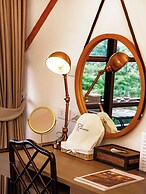 Issara Boutique Winery Hotel