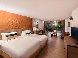 Issara Boutique Winery Hotel