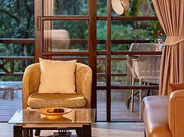 Issara Boutique Winery Hotel