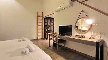 Issara Boutique Winery Hotel