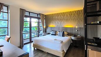 Issara Boutique Winery Hotel