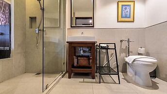 Issara Boutique Winery Hotel