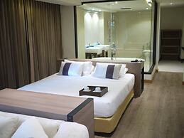 Issara Boutique Winery Hotel