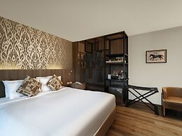 Issara Boutique Winery Hotel