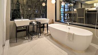 Issara Boutique Winery Hotel