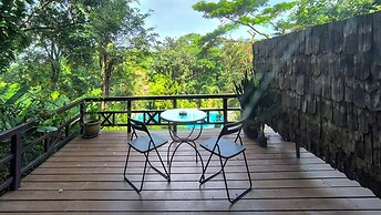 Issara Boutique Winery Hotel