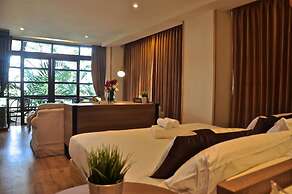 Issara Boutique Winery Hotel