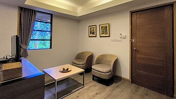 Issara Boutique Winery Hotel