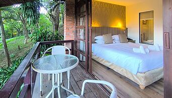 Issara Boutique Winery Hotel