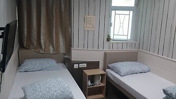 K&B Hostel