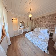 Vrodi By House