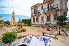 Vrodi By House