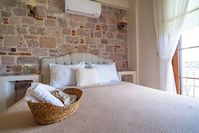 Vrodi By House