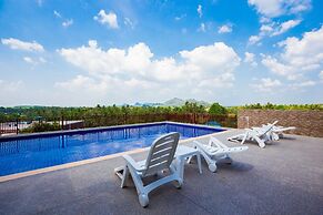 Royal Hill Satun Hotel