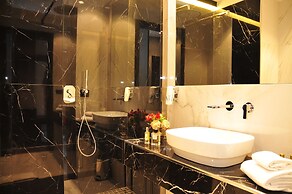 Piccola Navona Roof Garden