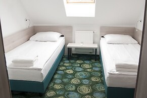 Hotel Center