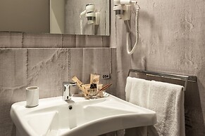 Le Camp Suite & SPA