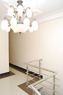 Grandbee Apartment and Residence