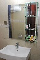 Grandbee Apartment and Residence