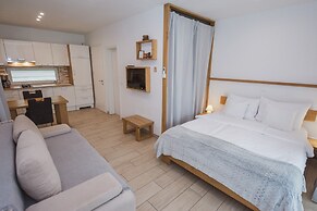 Pr`fik Apartments