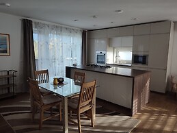 Pr`fik Apartments