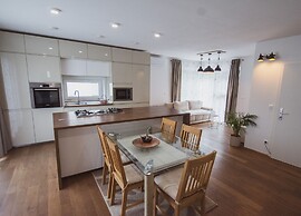 Pr`fik Apartments