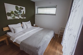 Pr`fik Apartments