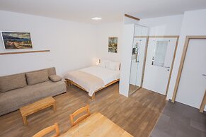 Pr`fik Apartments