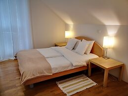 Pr`fik Apartments